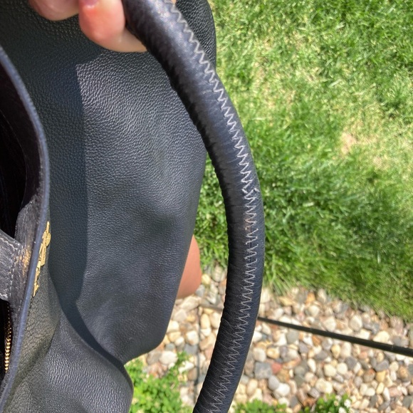 🖤Prada large black shoulder bag🖤 16x12 inches - Picture 10 of 11